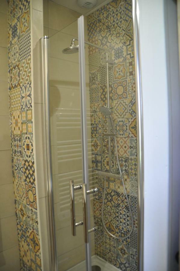 Bed and Breakfast Loustalneou Saint-Pierre-de-Clairac Exterior foto
